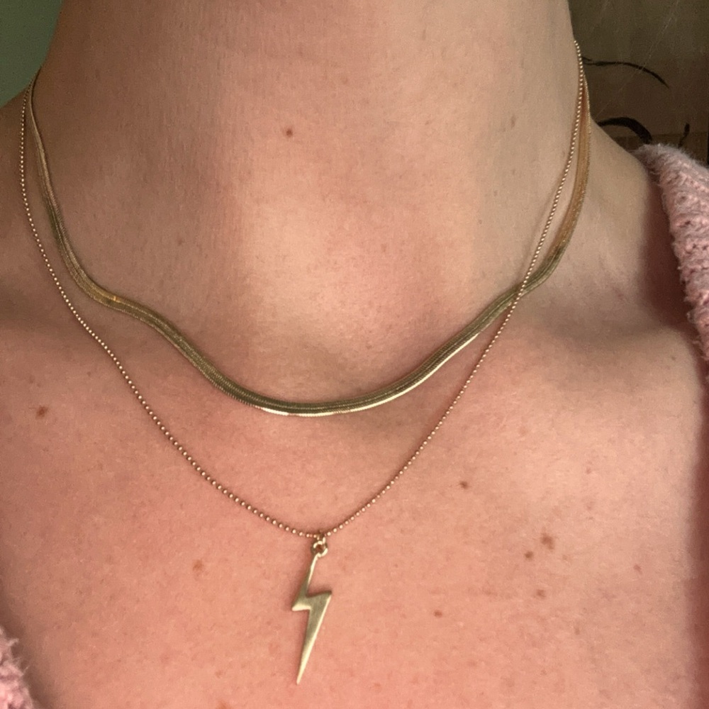 NWT Gold Dainty 2 Chain Layered Lightening Charm Fishbone Chain Necklace